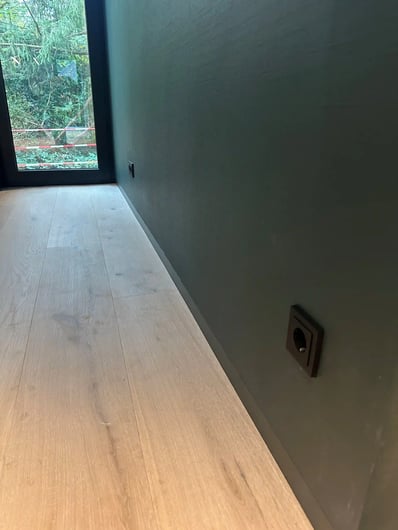 Wandbündige Sockelleiste (3)-1